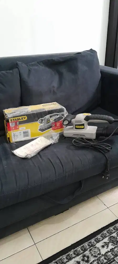 Stanley STEL421 B101 Sheet Orbital Sander 210W Variable Speed