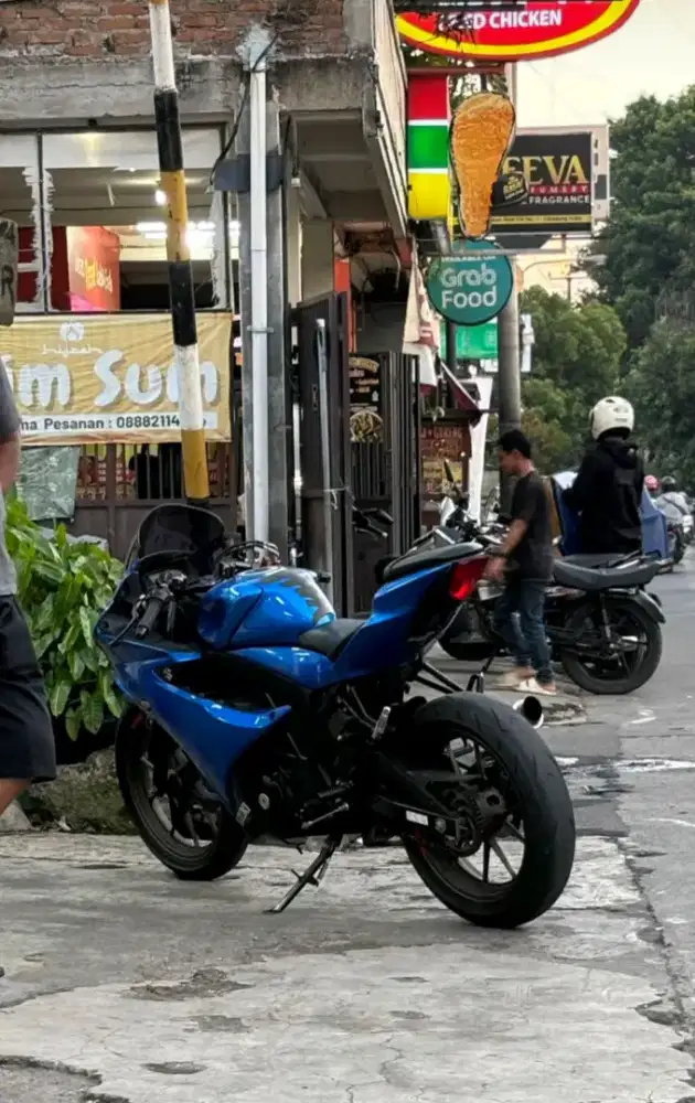 Suzuki gsx r150