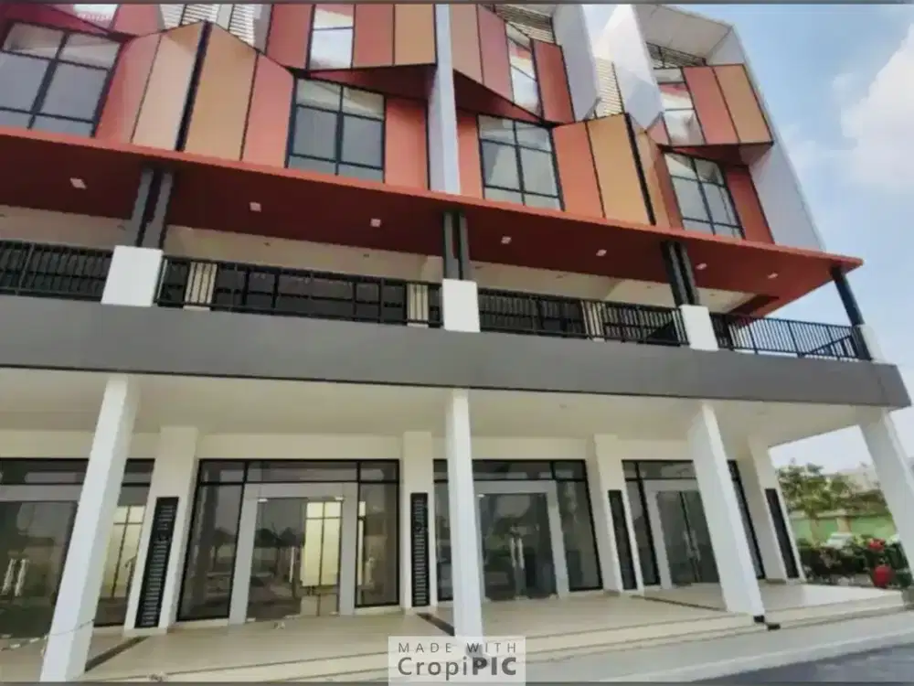 Disewakan Ruko 3 Lantai Gading Boulevard Summarecon Crown Gading – Siap Pakai!