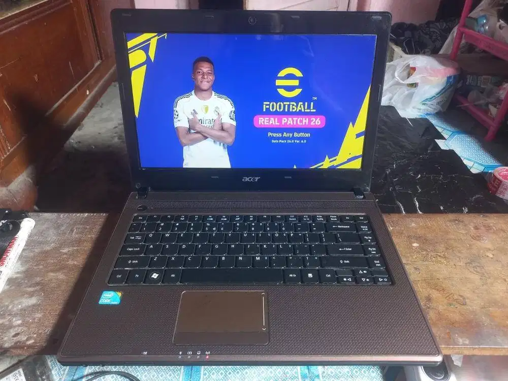 ACER 4738 I3 RAM 4 GB SSD FULLGAMES