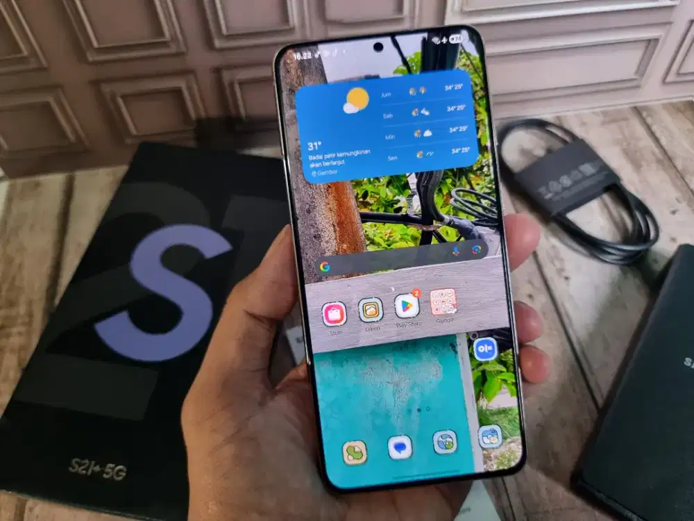 Samsung S21+ PLus 5G Mulus 95% Ram 8GB/256GB Fulset Bergaransi BisaTT