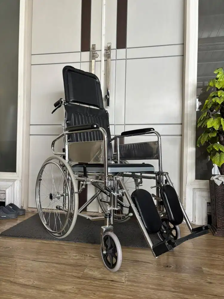 KURSI RODA ONEMED BESI BESAR LIKE NEW BISA DILIPAT WHEELCHAIR LIPAT