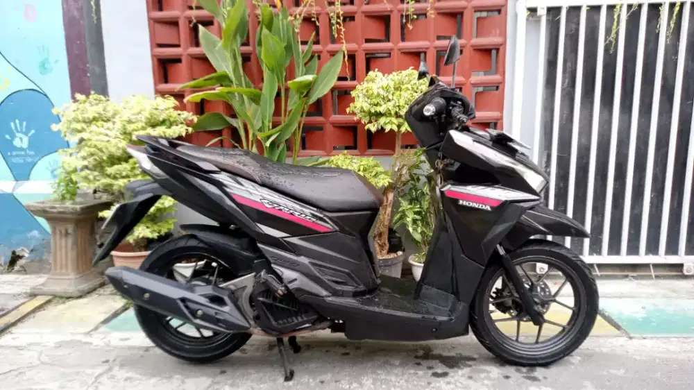 vario 125 fi led 2015 mulus bagus mesin sehat