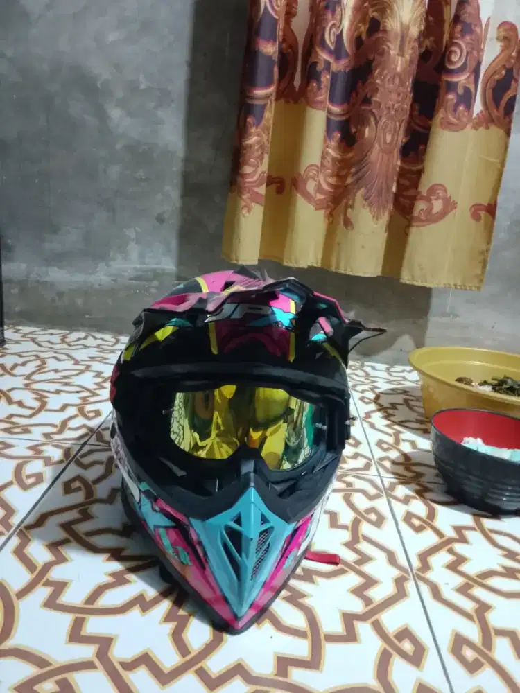 DIJUAL HELM JPX
