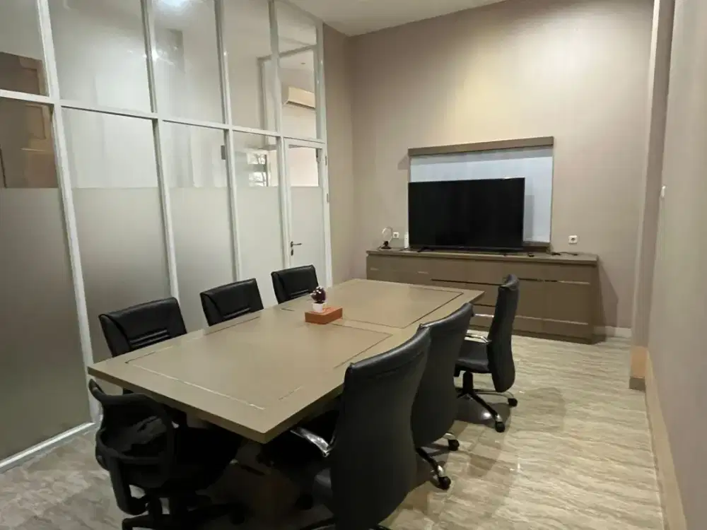 Ruko 4 Lantai Bintaro Persada Jakarta Selatan ada ruang rapat