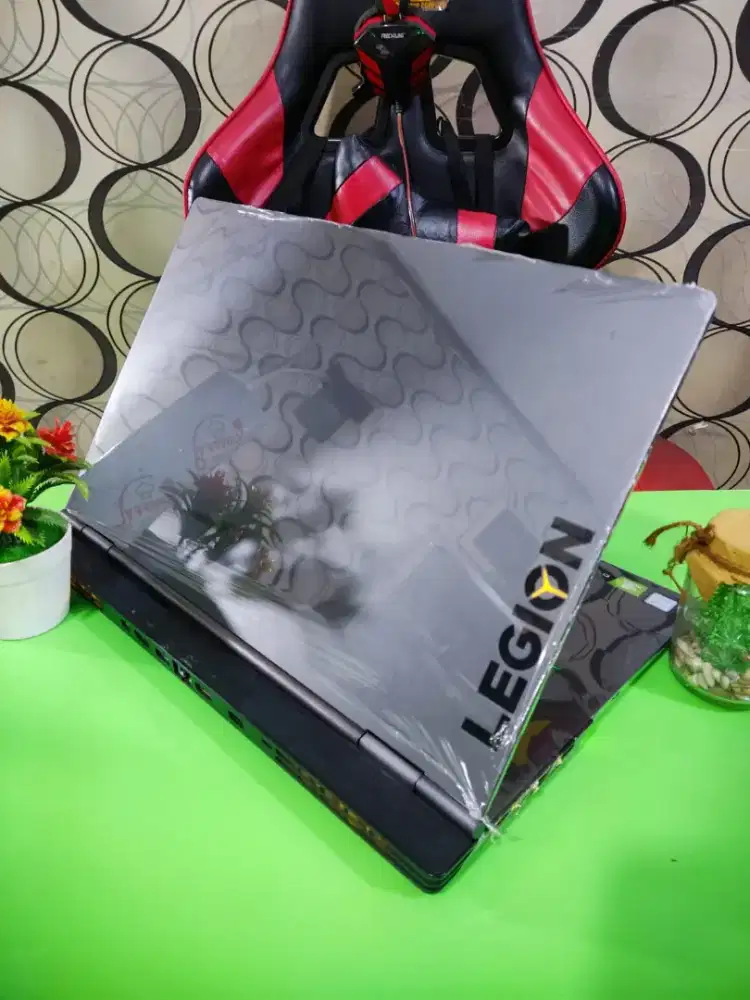 LENOVO LEGION Y740 81UH