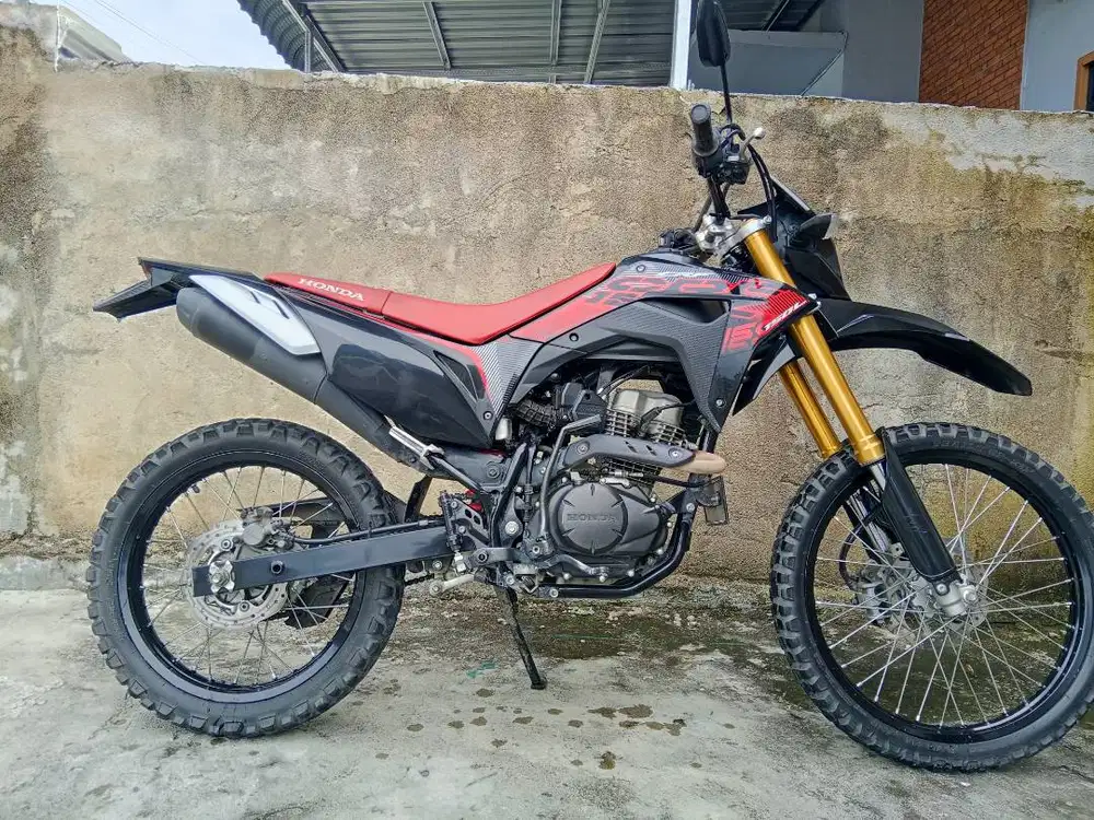 DIJUAL CRF 150 L 2022. (Nego)