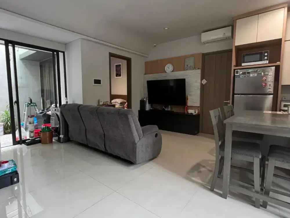 Dijual Cepat Rumah Mewah BSD 3 Lantai di Greenwich Caelus