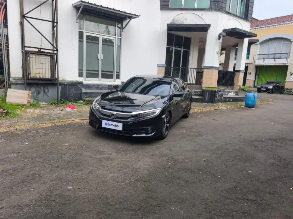 Like New - HONDA Civic 1.5 Turbo Bensin A/T 2017 HITAM