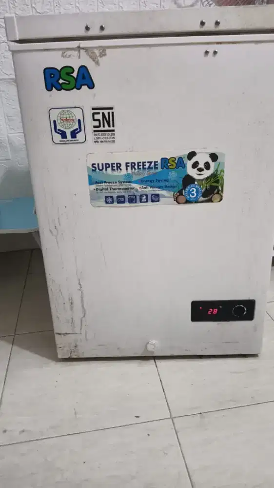Dijual kulkas merek RSA