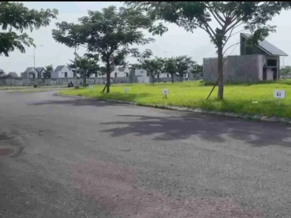 Dijual tanah kavling di Royal Residence 2 wiyung