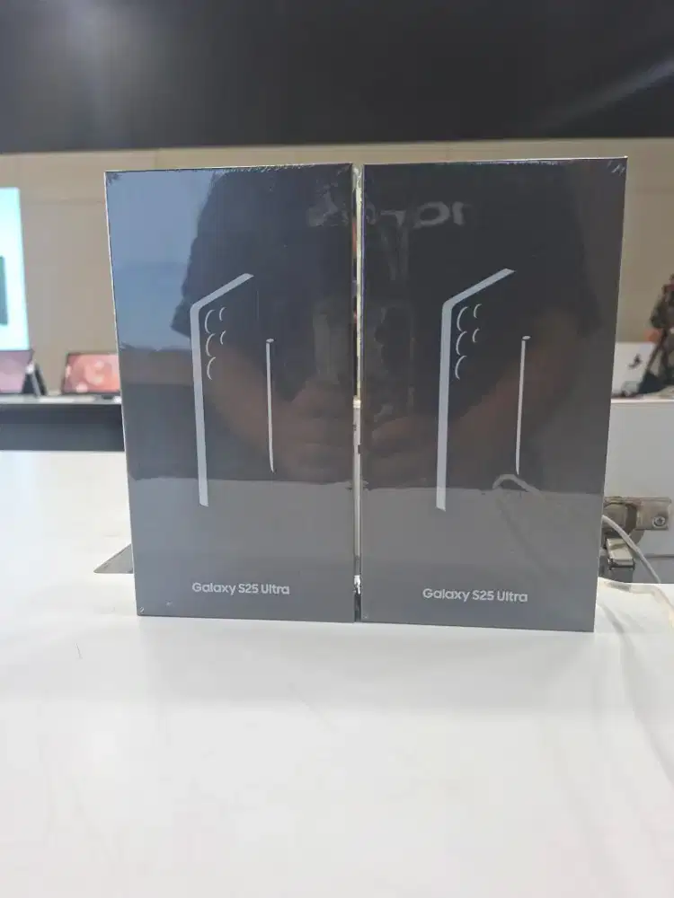 NEW SAMSUNG S25ULTRA 12/512GB BARU !! STOK TERBATAS