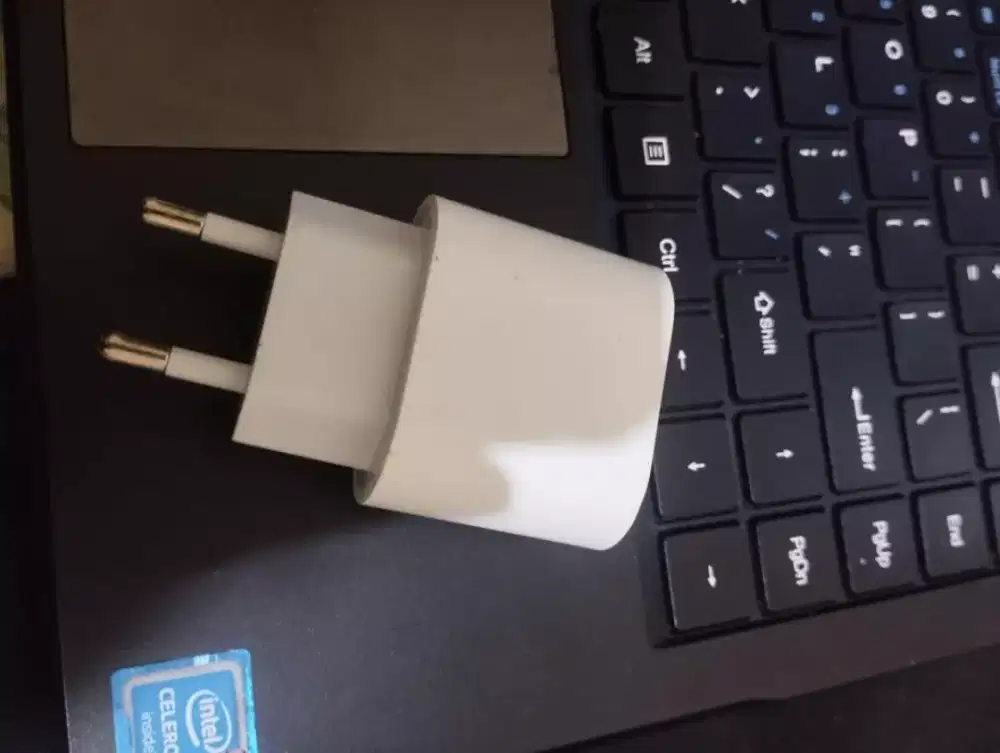 Charger iphone 14 pro