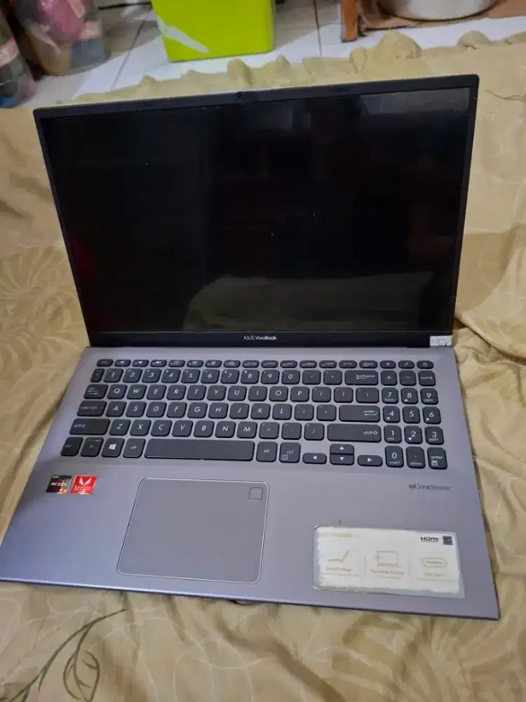 Laptop ASUS VivoBook 15 – bisa nego – bundle aksesoris