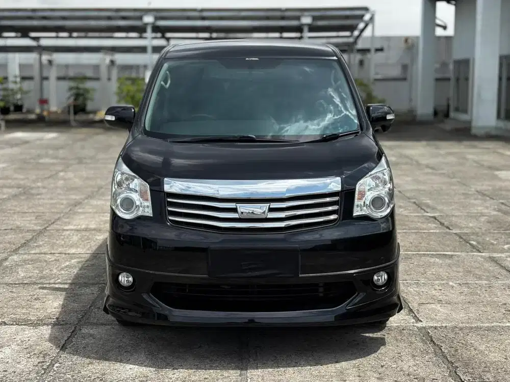 Toyota Nav1 V Limited 2.0 AT NIK 2015 Hitam