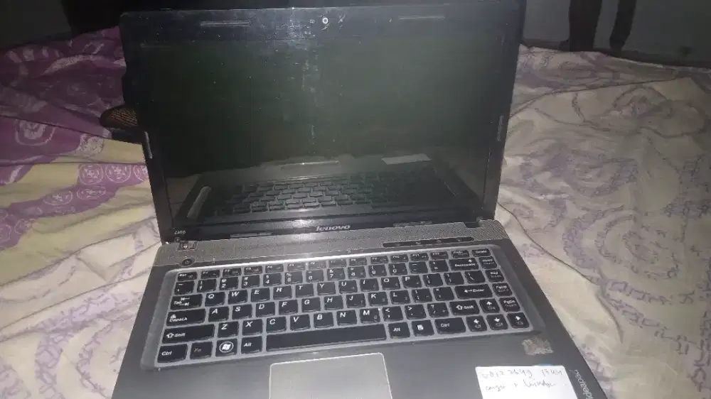 di jual laptop lenovo