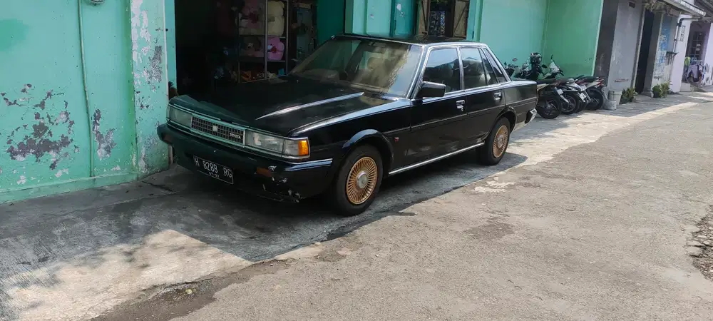 Toyota Cressida 1986 Bensin
