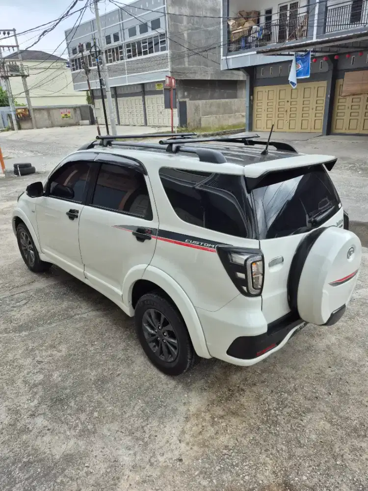 Terios R Custom matic 2016