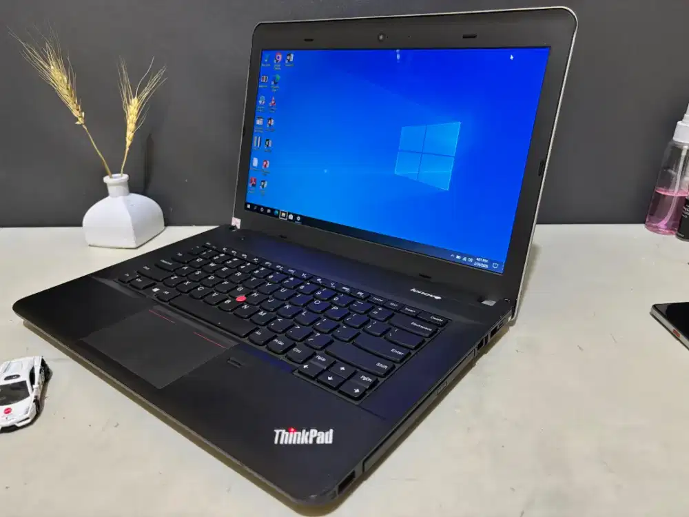 Laptop Gaming Lenovo ThinkPad Core I5 Gen 4 Ram 8Gb Hdd 500Gb