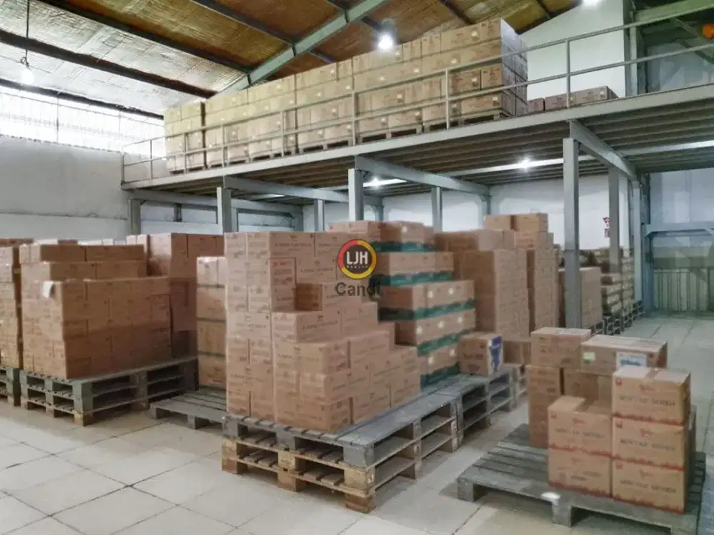 Gudang di Kaligawe Semarang