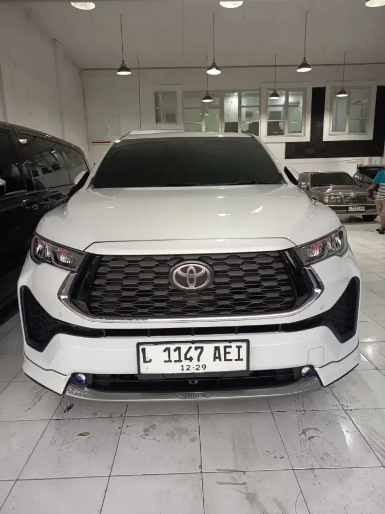 Toyota Innova Zenix V Hybrid Modelista 2024 DP Minim 50jt
