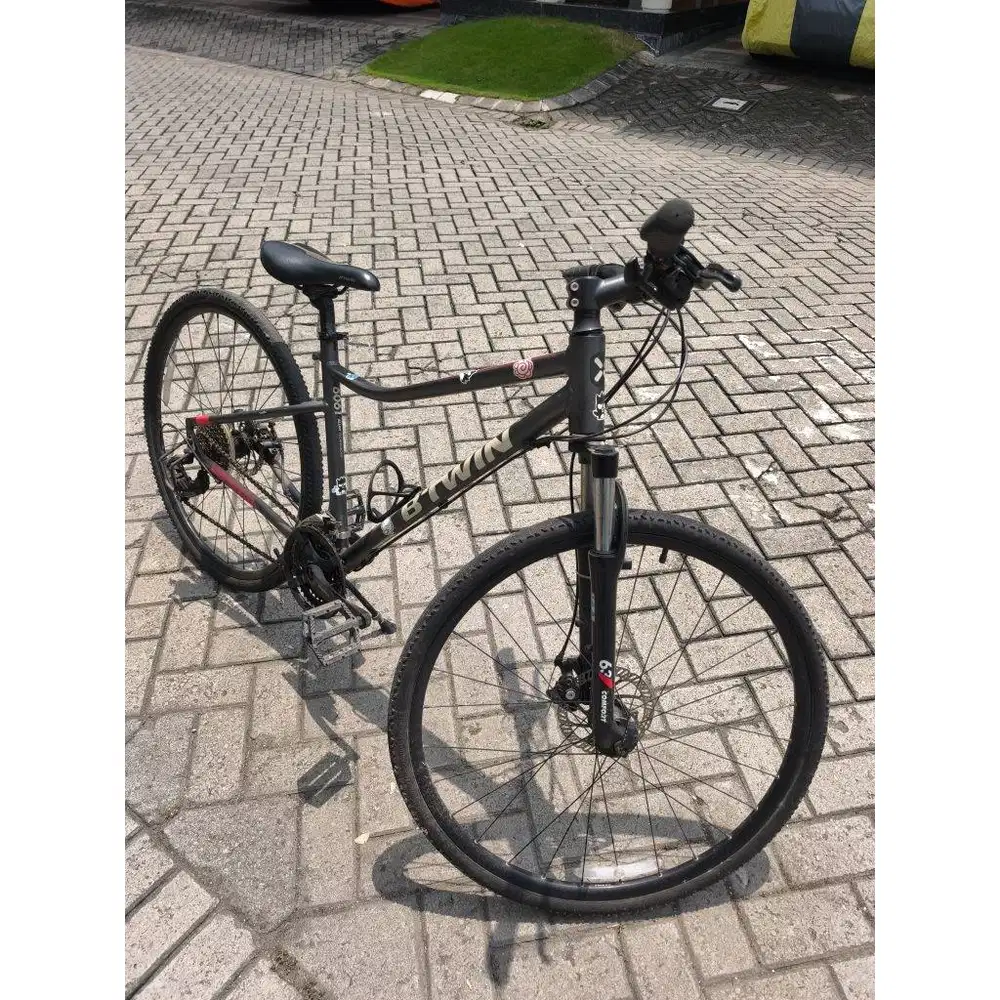 Sepeda Btwin Riverside 500 C1 Abu abu Size M Decathlon