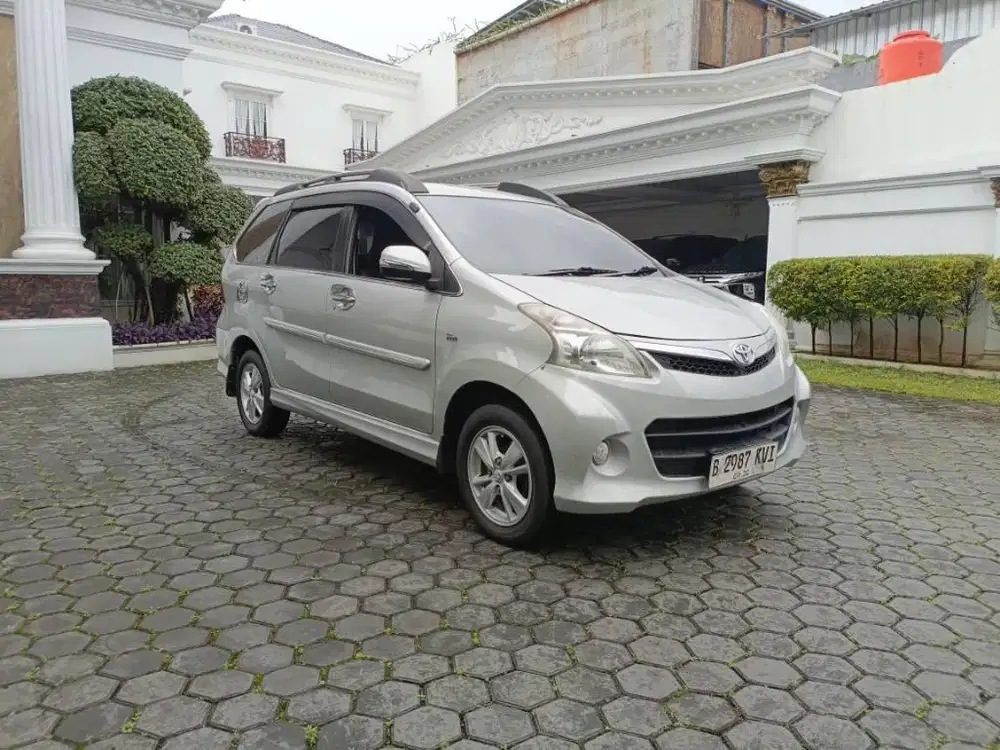 TDP 4 JUTA. AVANZA VELOZ 1.5 AT 2014