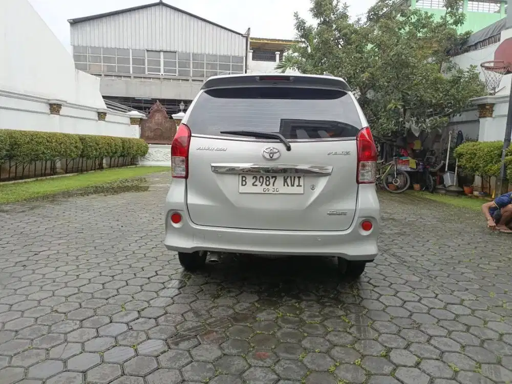 TDP 4 JUTA. AVANZA VELOZ 1.5 AT 2014