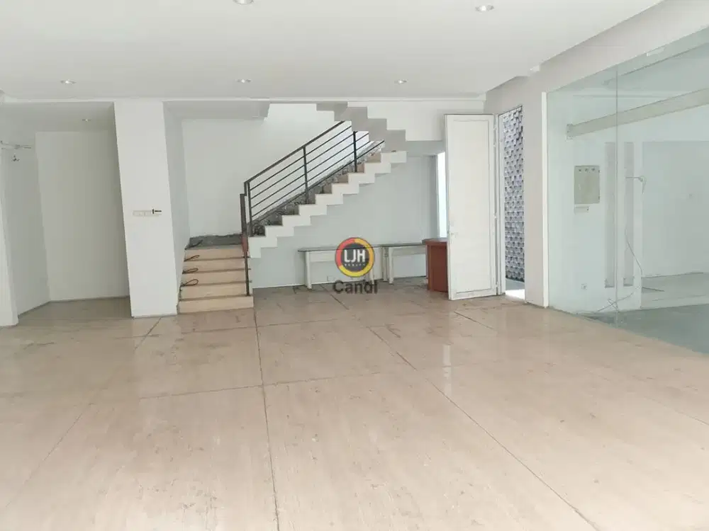 Rumah di Candi Golf Residence Bukit Golf Semarang