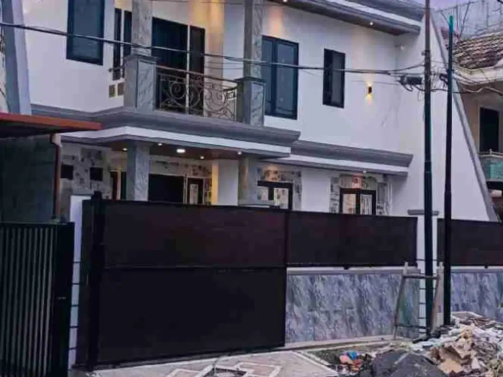 Dijual rumah Baru Gress Manyar Kertoadi Surabaya timur