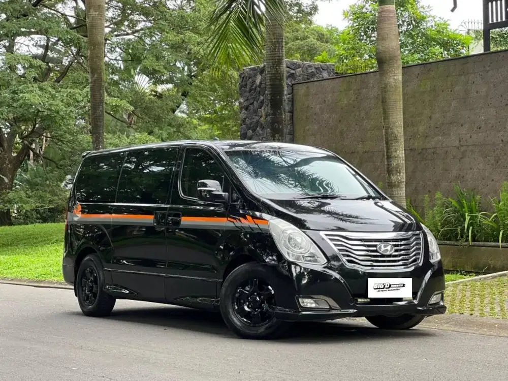 Hyundai H1 2010 Diesel AT XG Modif Kalcer