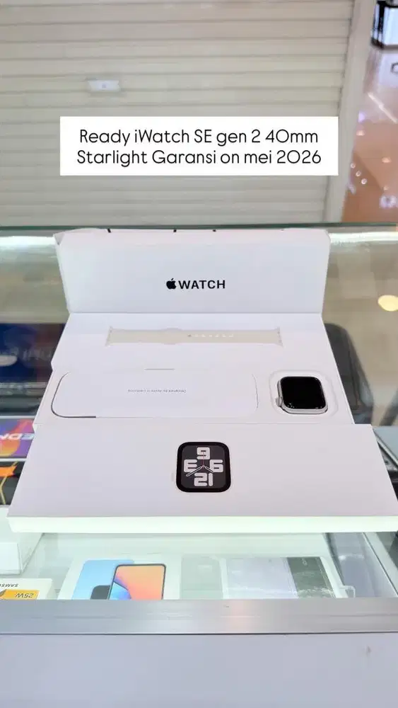 Iwatch SE gen 2 40mm starlight resmi