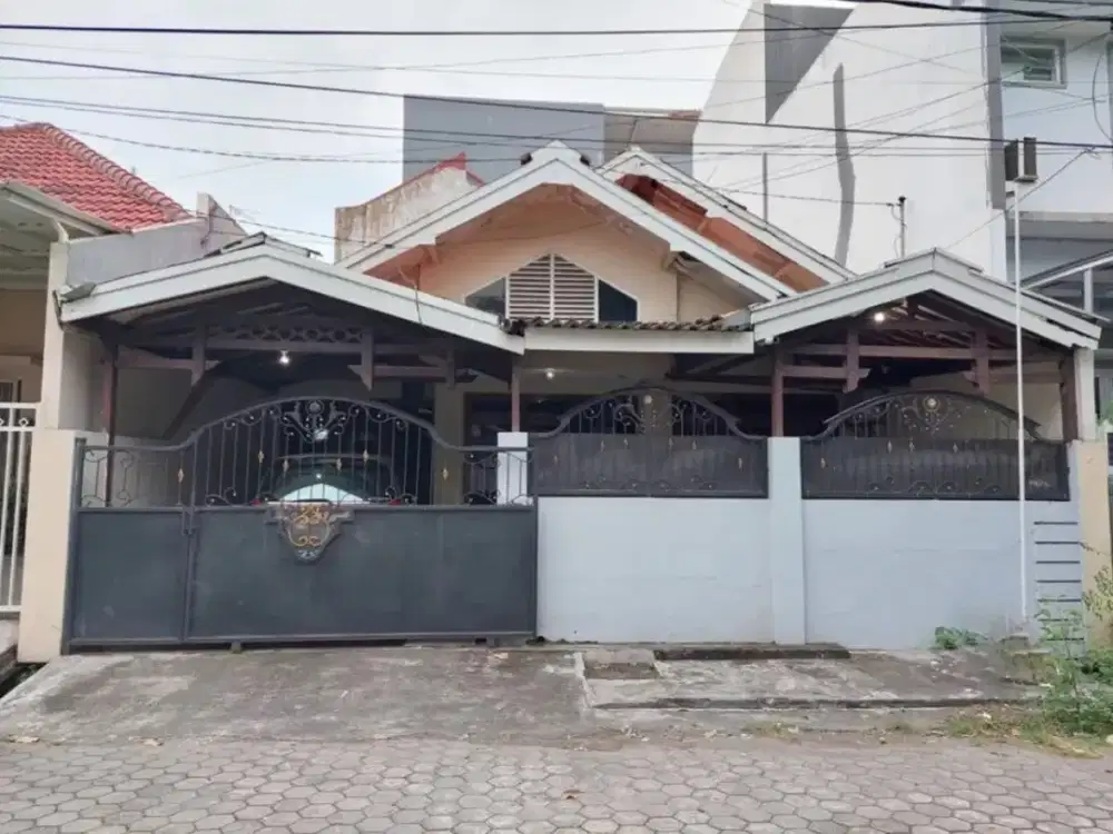 Dijual Rumah Hook Jalan Kembar Wiyung