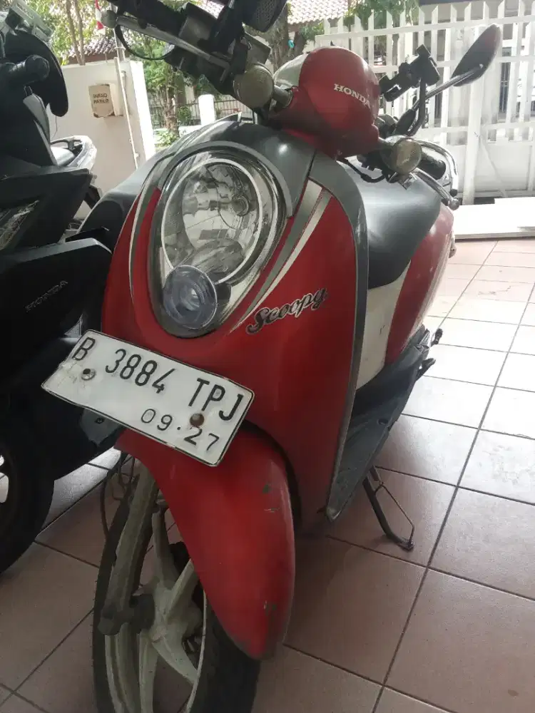 Jual cepat Honda Scoopy Karbu tahun 2012