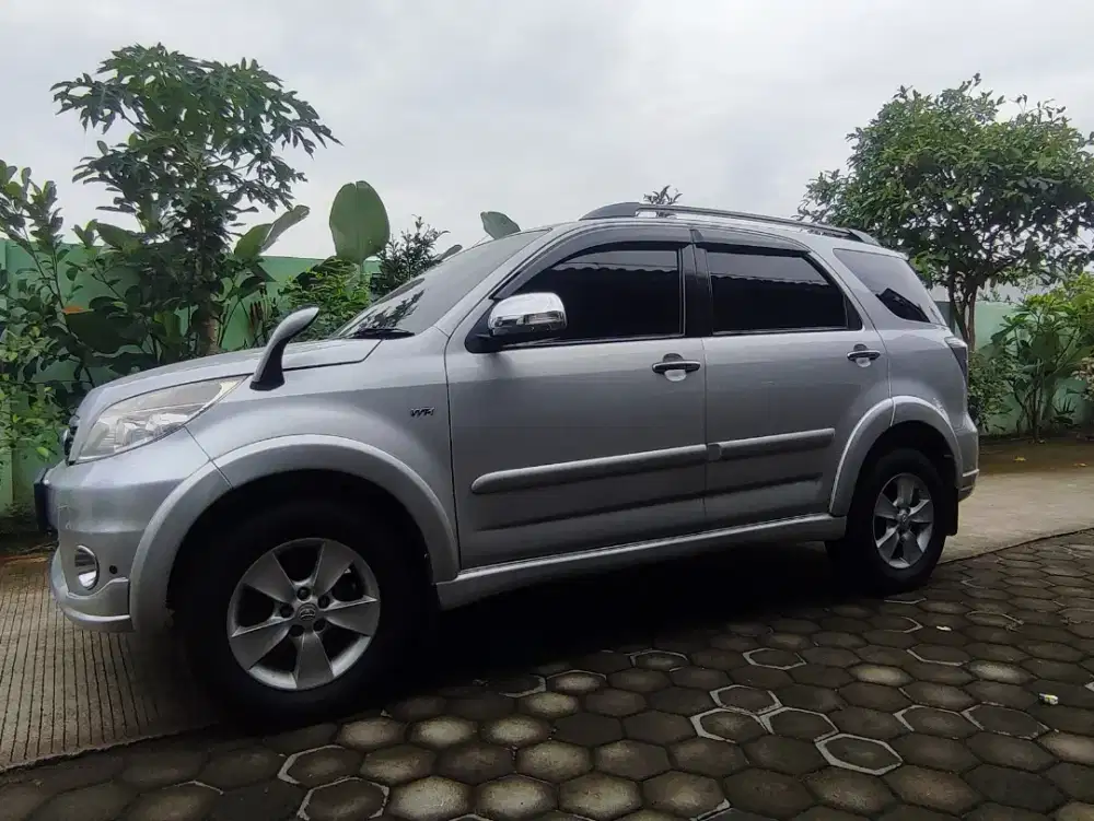 Toyota RUSH  S  manual