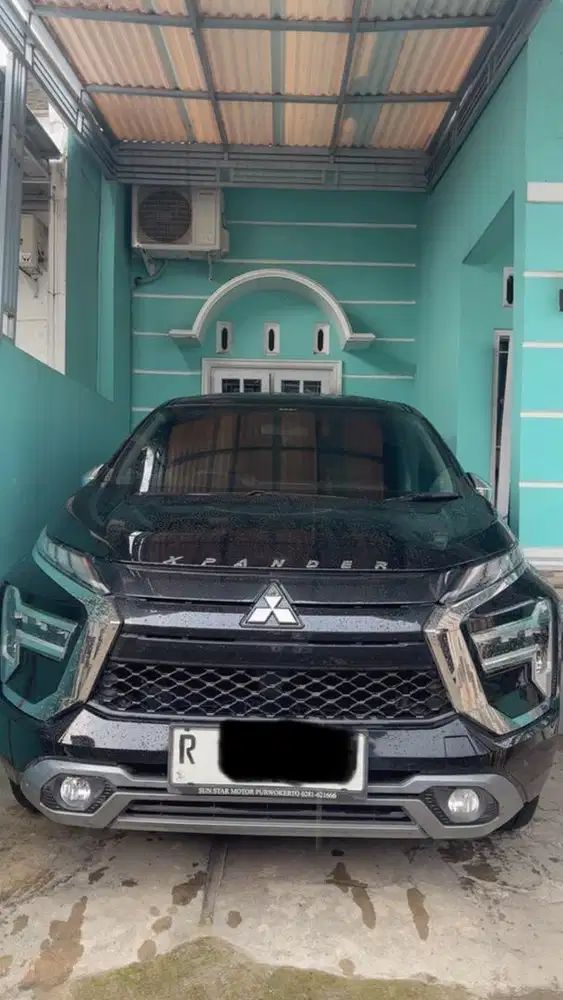 Mobil Xpander Ultimate 2024 matic