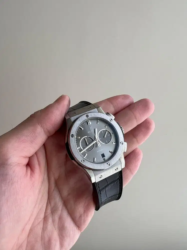 Hublot classic fusion chrono 42 racing grey