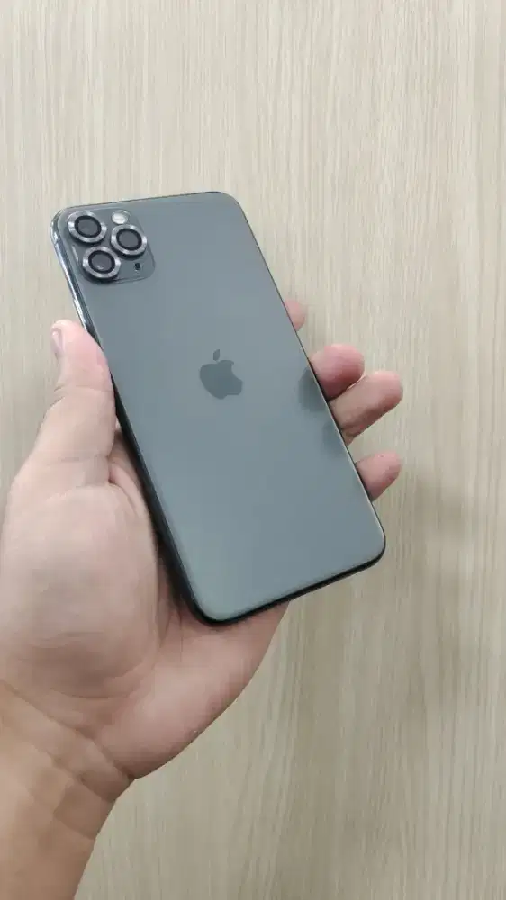 iPhone 11 promax 256 all operator