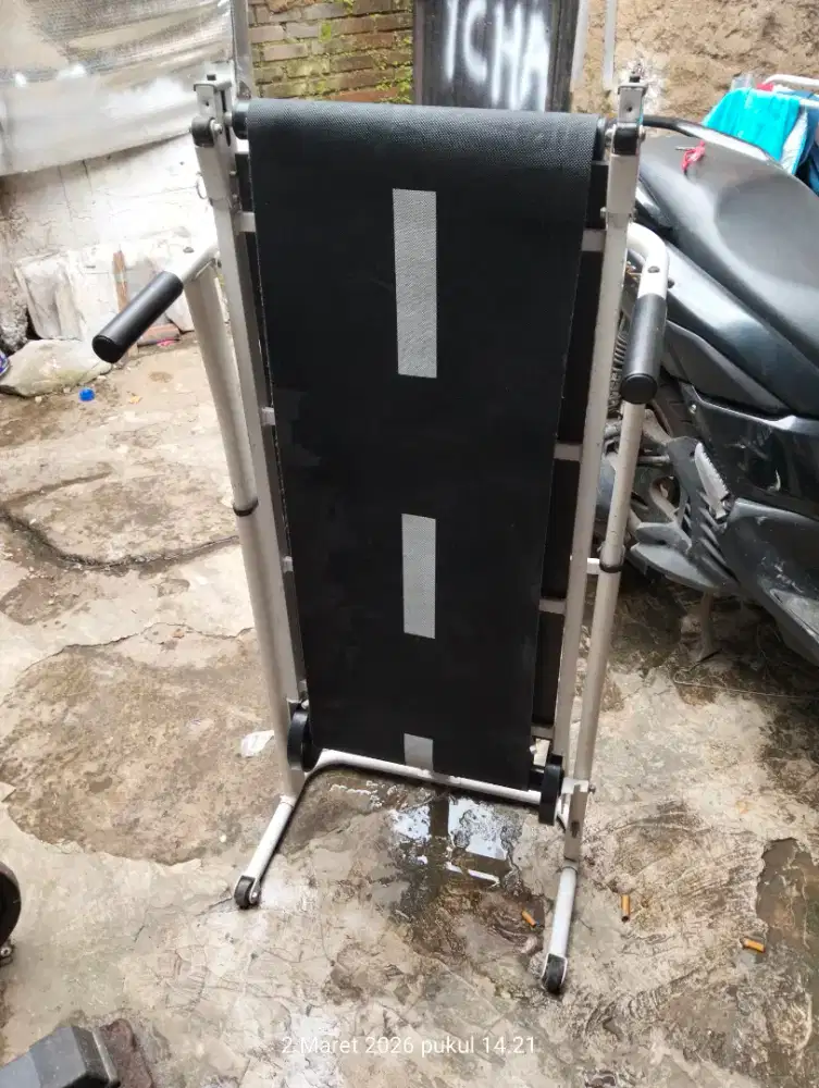 Treadmill manual tanpa listrik Alat olahraga lari