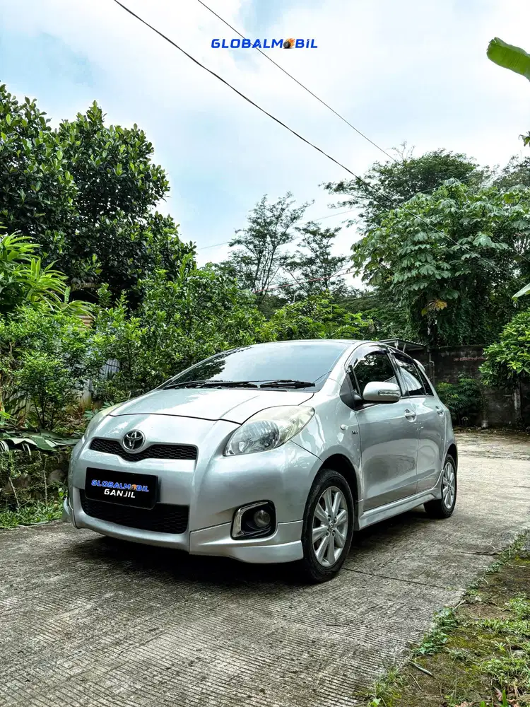Toyota Yaris E 1.5 Matic AT Ganjil