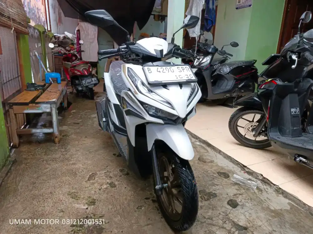 KM 5RB HONDA VARIO 125 KEYLES 2022 LOW KM TT 2023 SPT BARU DI CILEDUG