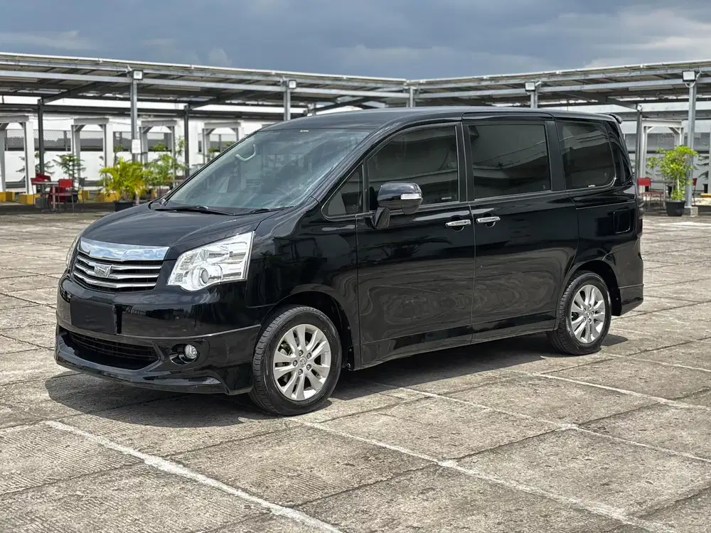 Toyota Nav1 2015 Bensin
