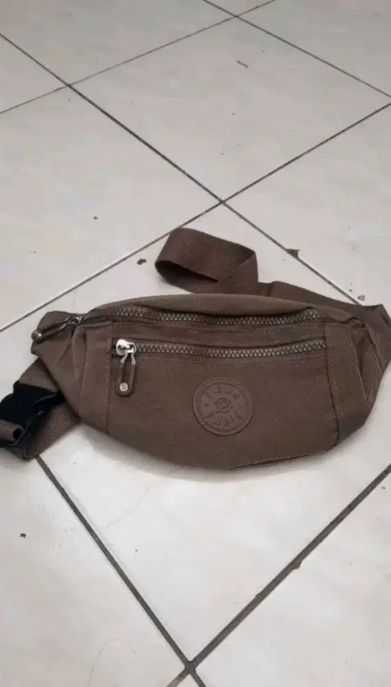 Tas Sling Bag Cewe/Cowo