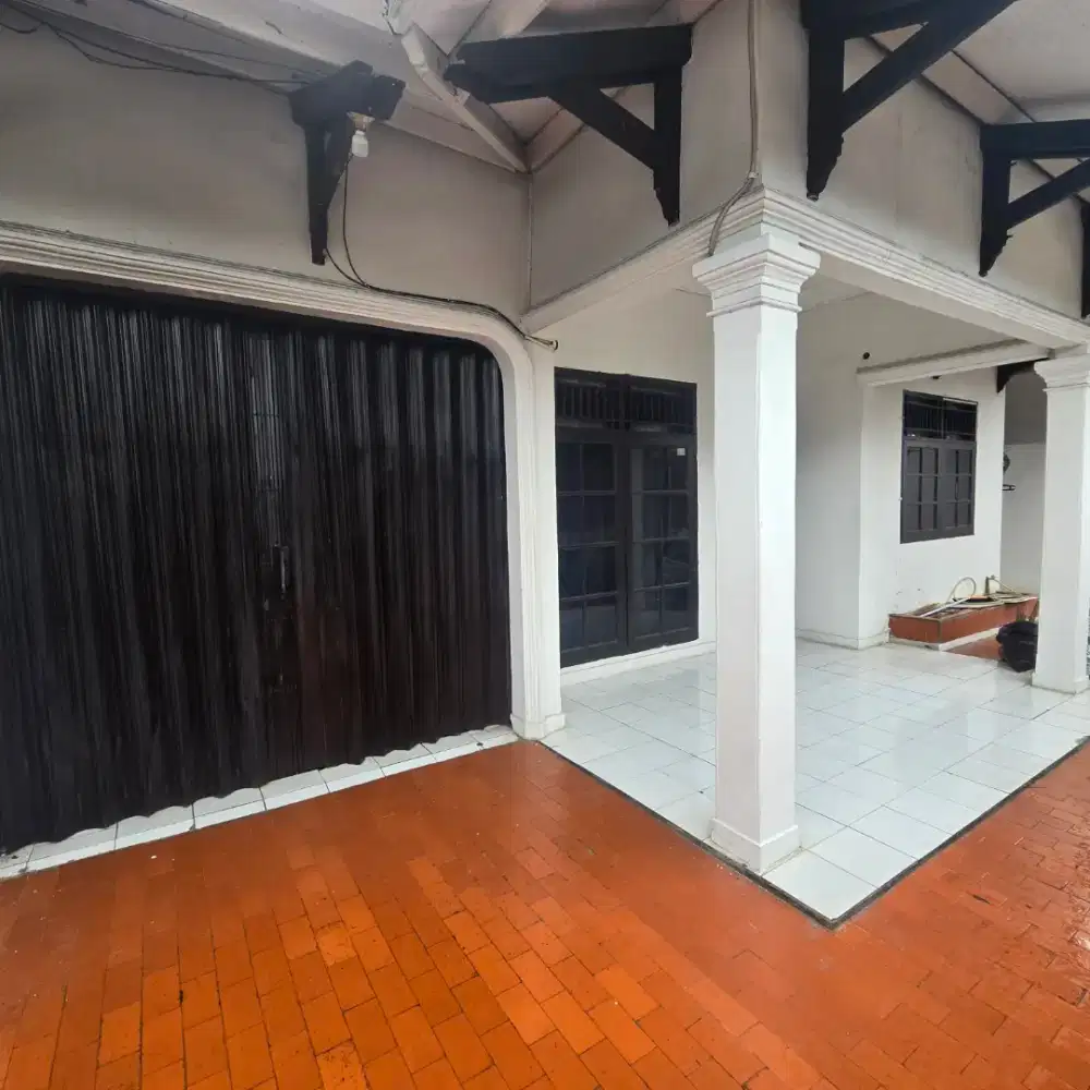 Rumah disewakan/dikontrakan jakarta selatan