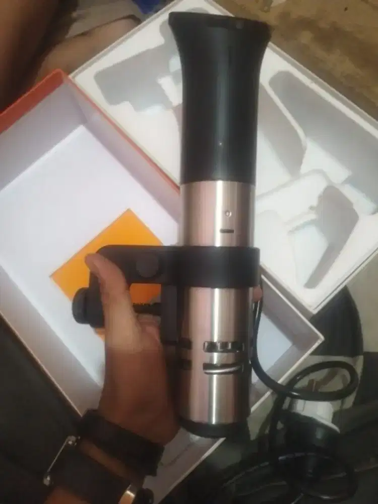 Anova Culinary Sous Vide Precision Cooker. 