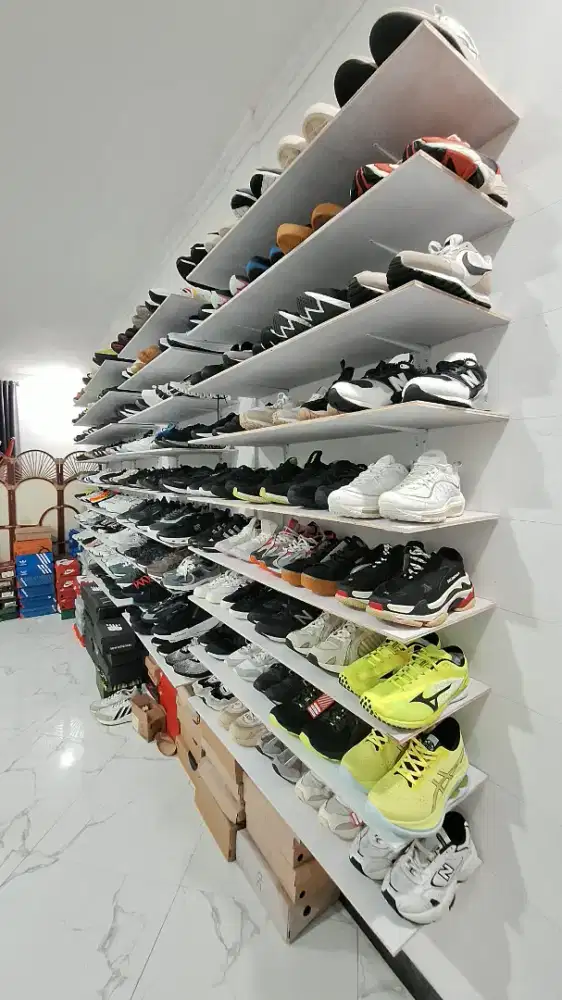 Sepatu training/running/casual/sekolah