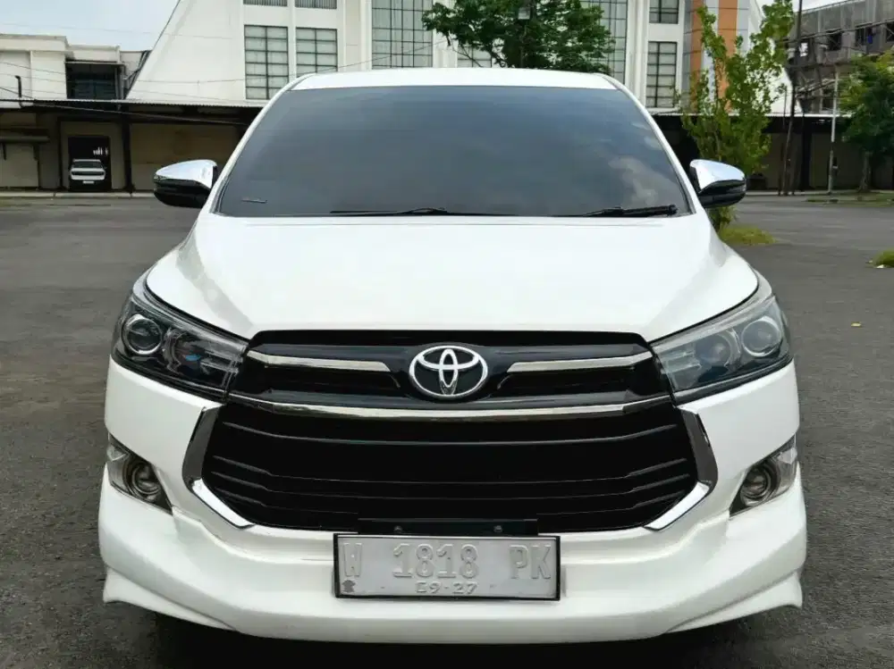 TOYOTA INNOVA REBORN 2.4 VENTURER DIESEL 2017 MATIC