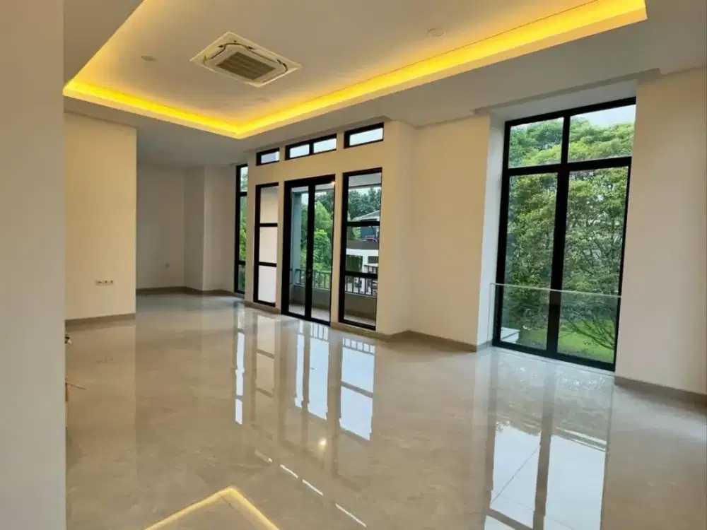 Jual Rumah Hoek Bangunan Mandiri Brand New Costa Rica De Latinos BSD