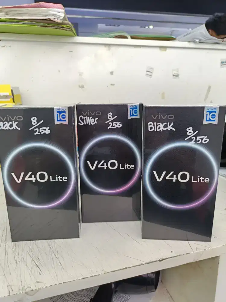 Vivo V40 lite 8/256 newww