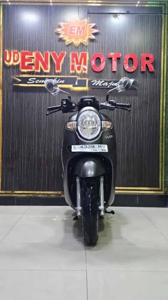 UD ENY MOTOR- HONDA SCOOPY TAHUN 2018 MULUSS